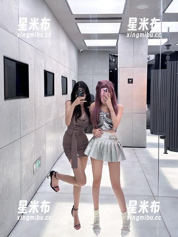 紧急企划 - 樱可的泳装写真,横空出台网盘,简直就是夏季好心情的‘游泳圈’!.txt - 星米布