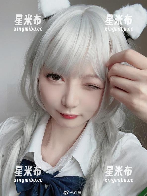 51酱靡烟作品最新分享，快来看看这个季节的时尚风采.txt