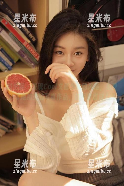 微密圈 - 发现Cool文茜少女的风格，免费分享她精美的写真作品，你不容错过.txt