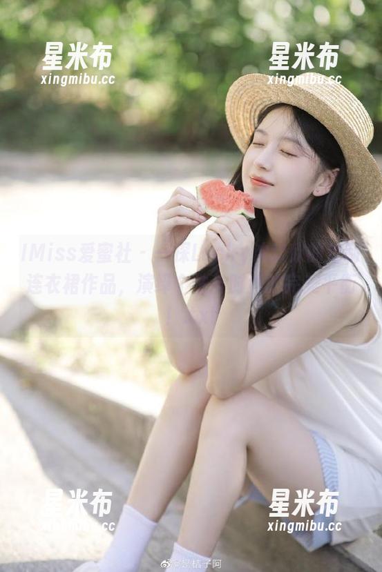 IMiss爱蜜社 - 一探Lucky沈欢欣的定制连衣裙作品，演绎个性与时尚的完美平衡！.txt