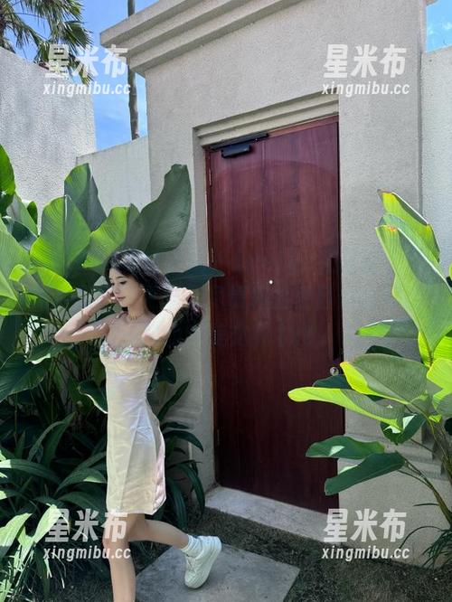 MFStar模范学院-Evelyn艾莉 MFStar模范学院 - Evelyn艾莉夏天写真合集重磅更新,尽情体验夏日炙热与清凉的完美交融.txt