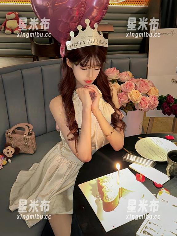 MiStar魅妍社 - 观看Miki兔身着水手服，感受她写真背后的青春与活力.txt