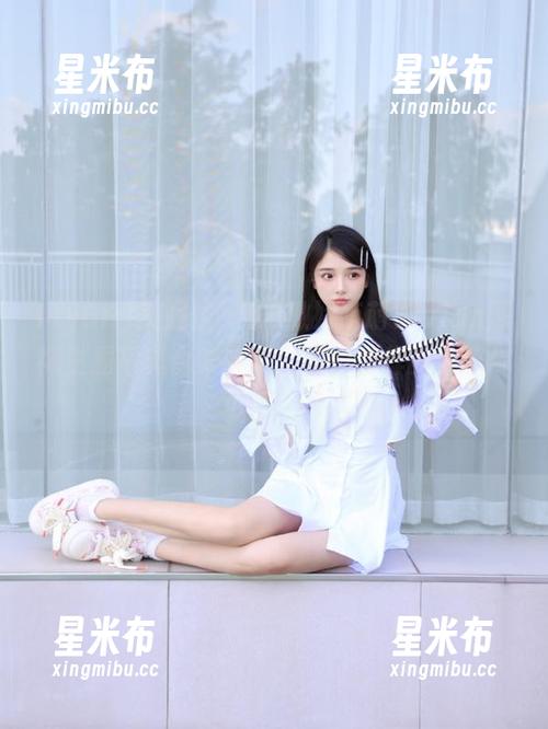 MyGirl美媛馆 - K8傲娇萌萌Vivian网袜主题写真合集分享，探索别样的性感与可爱.txt