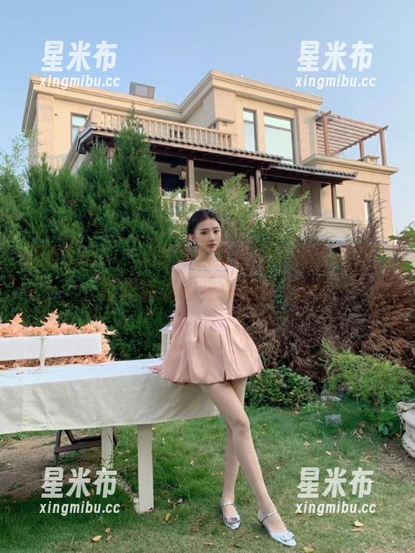 观看Sia(시아)女神的写真集，倾听她通过影像诉说的生命故事.txt