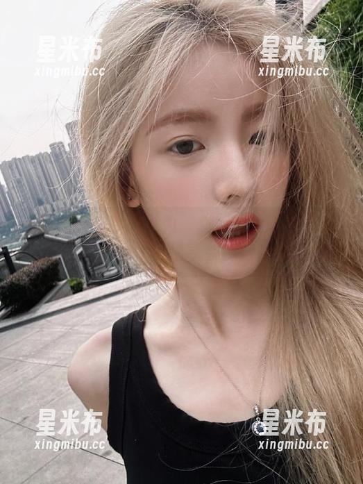 无圣光的水手服魅力：Sonson(손손)Loozy的精彩合集，尽情享受视觉的盛宴.txt