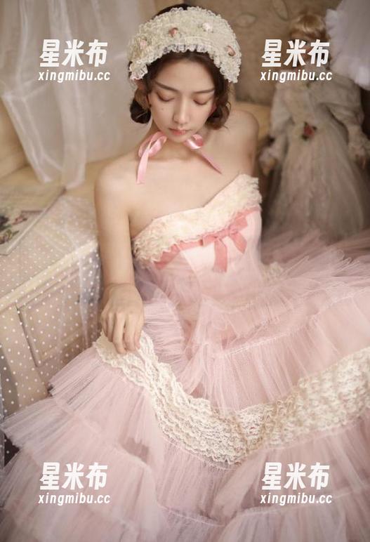 UGirls尤果网 - 于梓馨修女系列高清照片，展现灵性与优雅的完美融合.txt