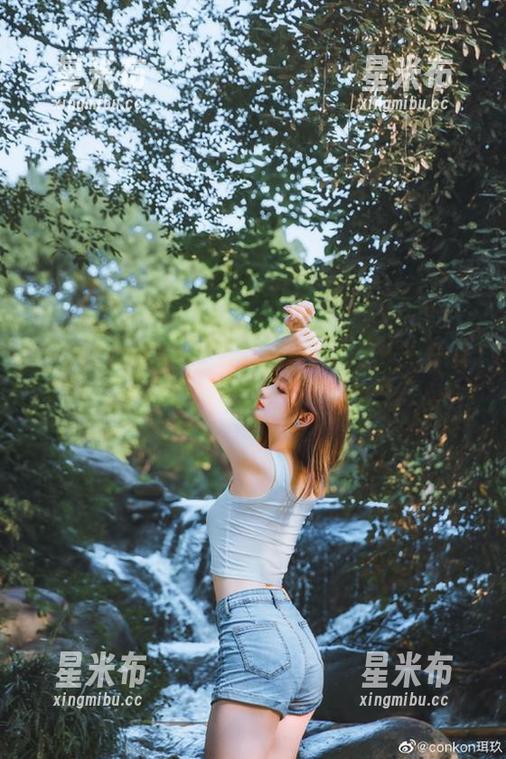 UGirls尤果网 - 最新气息！李思宁女仆写真图片更新，瞬间点燃宅男们的热情.txt