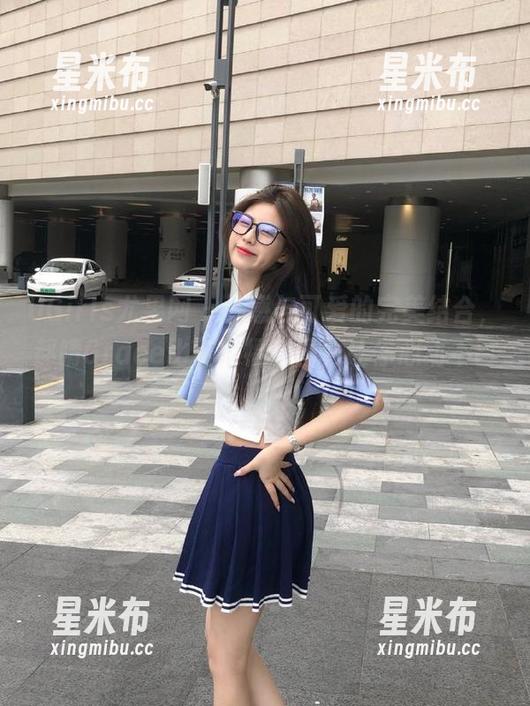 UGirls尤果网 - 性感与可爱的完美结合，郝晴Grace比基尼福利图包让你心动不已！.txt