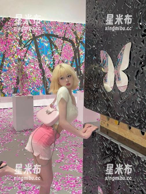 XIAOYU语画界 - 绯月樱体操服摄影合集，观看她的每一个瞬间都展现无限活力.txt