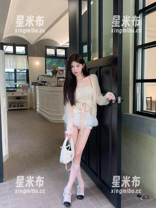 XINGYAN星颜社-穆菲菲 XINGYAN星颜社 - 精选穆菲菲“丝袜”写真原图,捕捉每一个动人的瞬间.txt