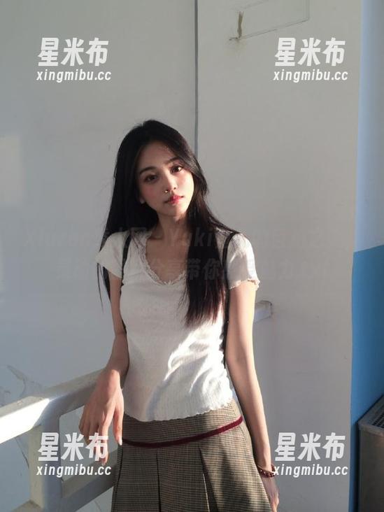 Xiuren秀人网-Yuki鱼儿 Xiuren秀人网 - Yuki鱼儿的自拍之美,灵动的图片分享带你感受魅力.txt