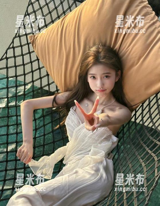 Xiuren秀人网 - 伊一Moon透明写真合集：完美诠释梦幻与现实交织的视觉盛宴.txt
