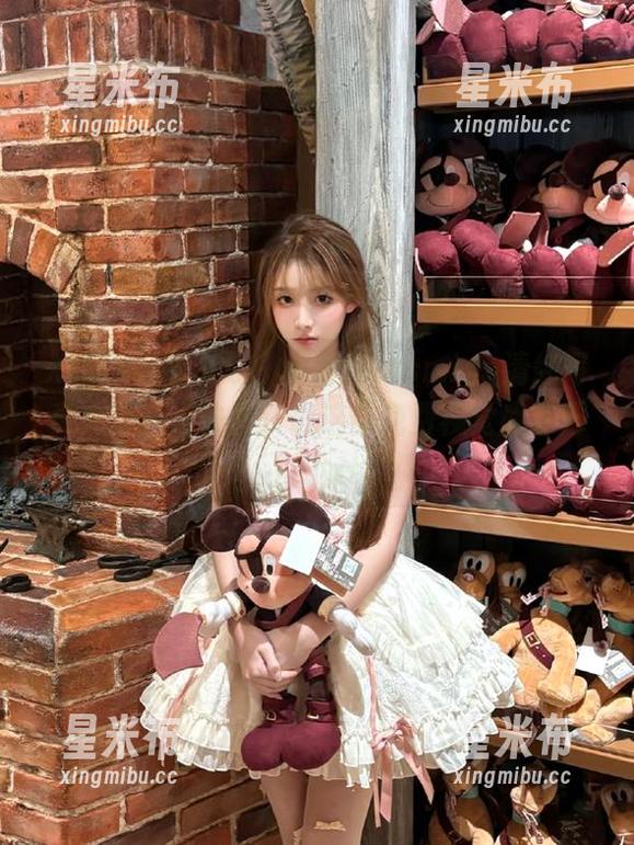 Xiuren秀人网-小茉莉jasmine Xiuren秀人网 - 小茉莉jasmine清纯写真大放送,快来获取这份免费视觉盛宴吧!.txt