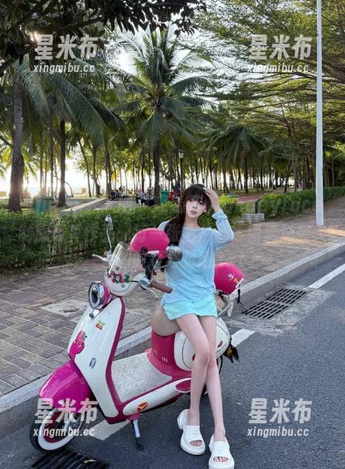 Xiuren秀人网 - 观看苏小曼babyface制服写真作品：每一张图片都透露着逆袭人生的故事与灵感.txt