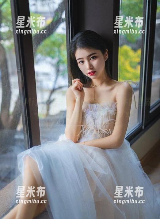 YouMi尤蜜荟 - 随周妍希走进奶牛的世界，一场别致的写真图集之旅.txt