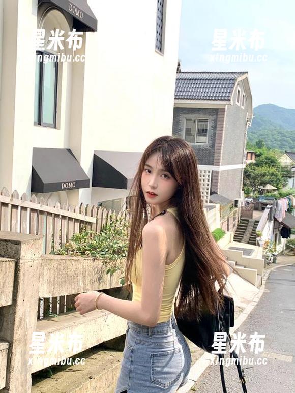 YouMi尤蜜荟 - 感受娜露甜心美图合集，带你领略无与伦比的摄影视觉体验.txt