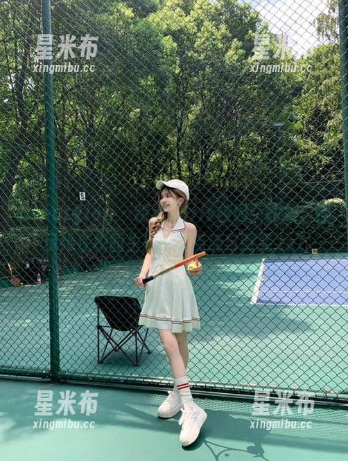 beautyleg-Iris beautyleg - 精选“Iris校园”图集:揭示她在校园生活中的点滴与微笑.txt