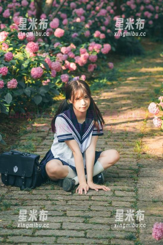 beautyleg - 精彩纷呈！观看Lucy短裤写真中的优雅与活力图片！.txt
