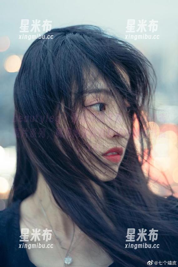 beautyleg - 最新灵感来袭：Mia内衣照片系列，展现她穿搭的独特风格与气质。.txt