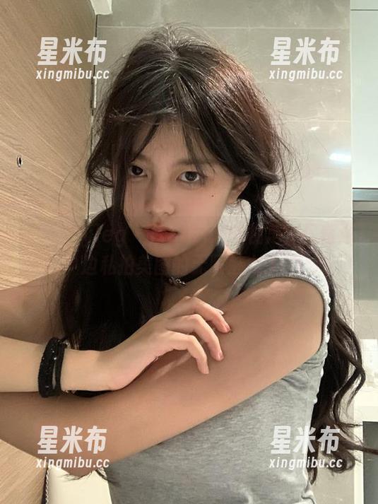 beautyleg-Sarah beautyleg - 从Sarah的视角,探索海边私拍美图的无限魅力.txt