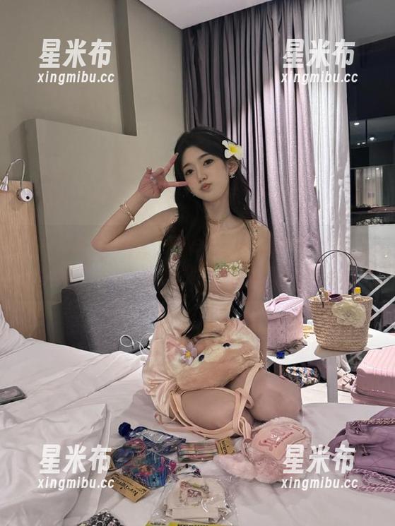 beautyleg - 在Yen清纯写真集中，分享那些令人心动的瞬间与细腻情感.txt