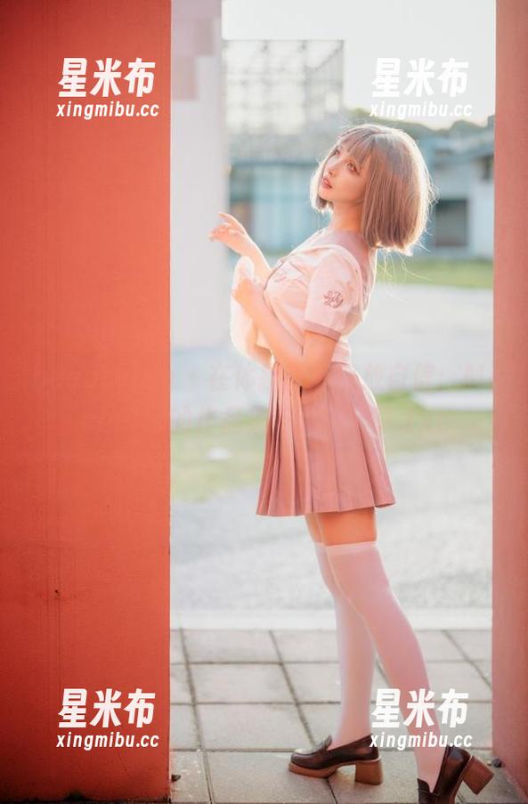 beautyleg - 在体操服中绽放自信：Michelle的作品集与资源分享.txt