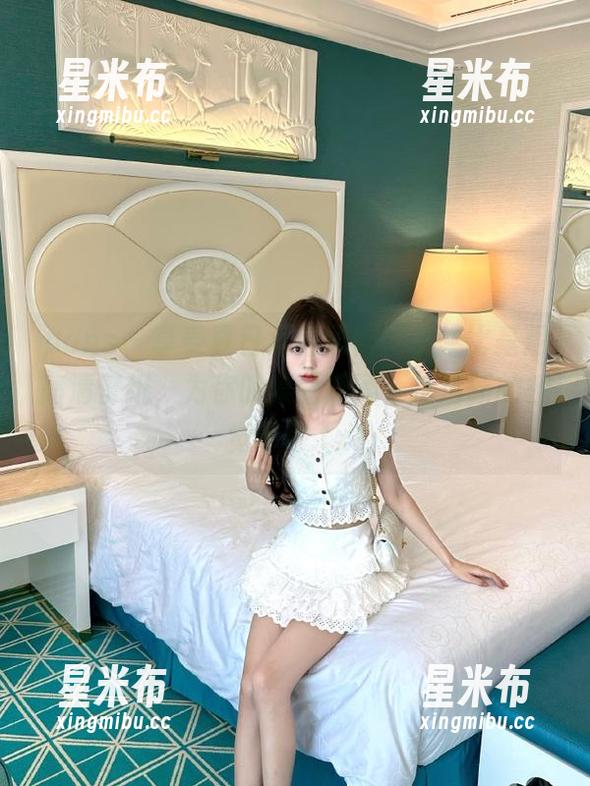pans-小柔 pans - 享受夏日海滩风情:小柔比基尼高清壁纸,为你的桌面增添一抹清新的视觉享受.txt