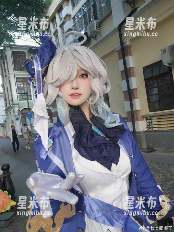 七七娜娜子的灰丝图集发布：开放共享时尚与美的资源.txt