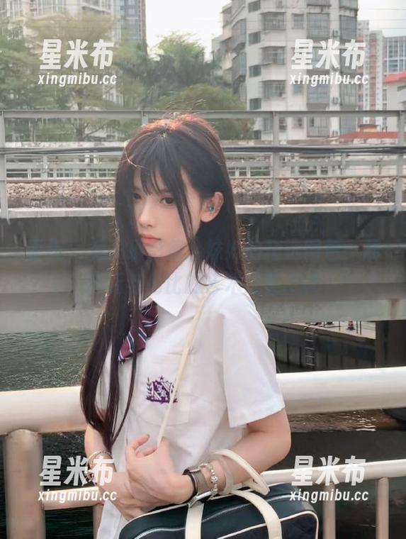 丽柜-兔子 丽柜 - 兔子摄影集:妹妹的精选图包,展现无与伦比的艺术之美.txt