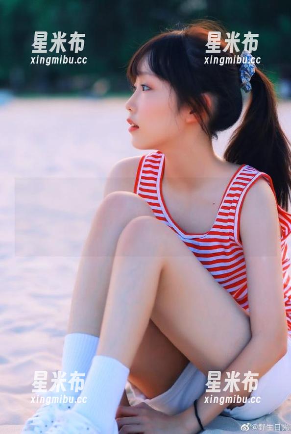 换装成体操服白子的九柒喵，最新图包带你领略搞笑与美丽的完美结合，快来围观！.txt