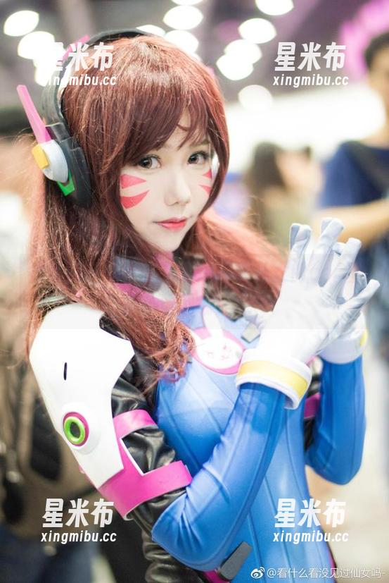 仙女月新作来临，樱岛麻衣兔女郎cos图集免费下载！.txt