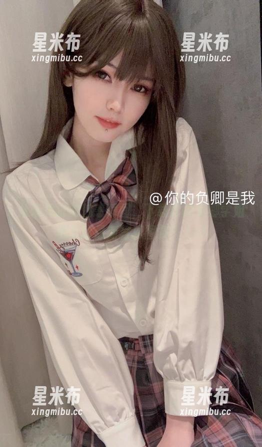 从未见过的魅惑瞬间，下载你的负卿学姐兔女郎最新写真图集！.txt