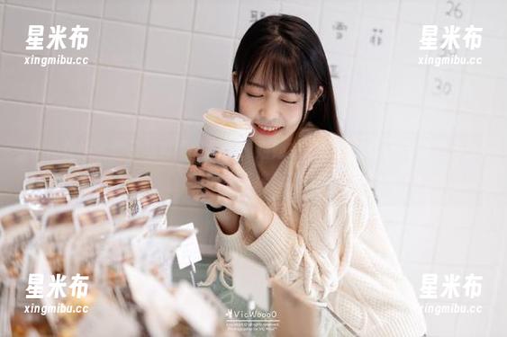 克拉女神 - 璇子写真图包更新，姐姐主题作品让你感受时尚与优雅的完美结合.txt