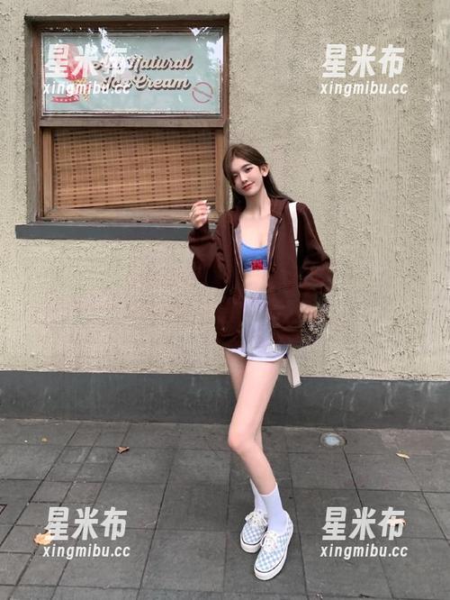 定制你的摄影体验：兔玩映画黄昏小细腿图集，捕捉每一刻的温柔瞬间.txt