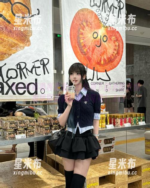兔玩映画 兔玩映画福利来袭:白丝裙下的光影交织,树荫斑驳成就唯美写真!.txt