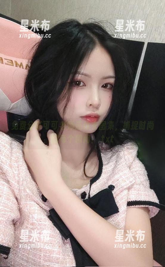 免费分享可可老师连体衣图集，捕捉时尚的每个瞬间！.txt