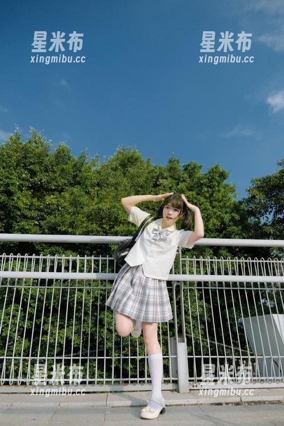 唐韵写真-盈盈 唐韵写真 - 纵享盈盈的睡衣写真艺术,换上最美壁纸的惬意时光.txt