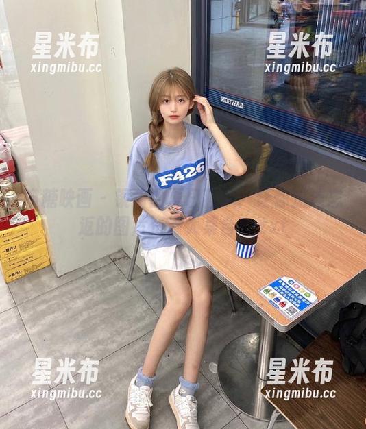 喵糖映画 - 镜酱的夏日狂欢：让你流连忘返的图片资源大集合！.txt
