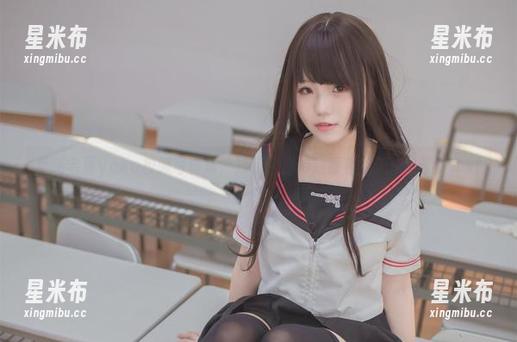 最新宅夏yoko校服写真集，独特套图传递青春的无限可能！.txt