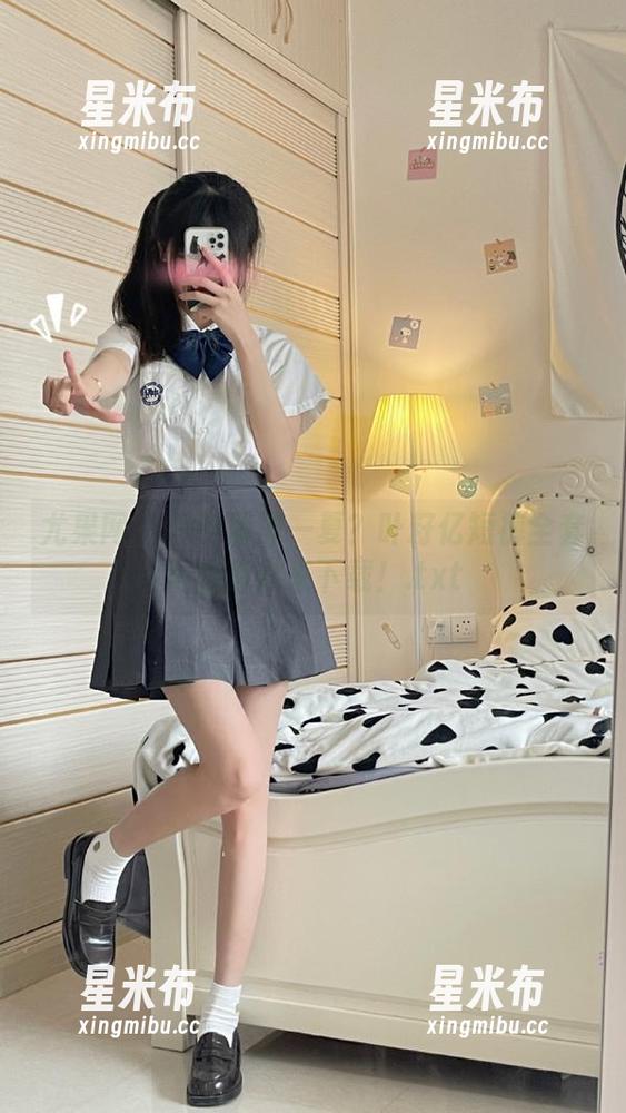 尤果网 - 想要清凉一夏？叶籽亿短裤全套写真等你来下载！.txt