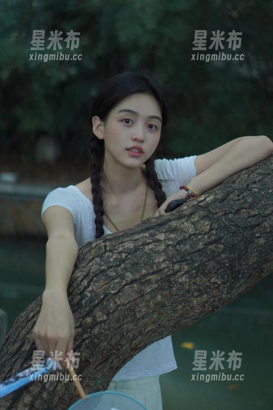 尤果网 - 张芷昕女仆写真全集，独家网盘资源合集让你目不暇接！.txt