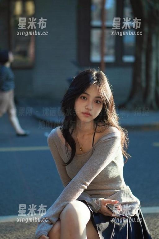 尤果网 - 沈诺馨水手服高清美图集，捕捉她的优雅与可爱瞬间.txt