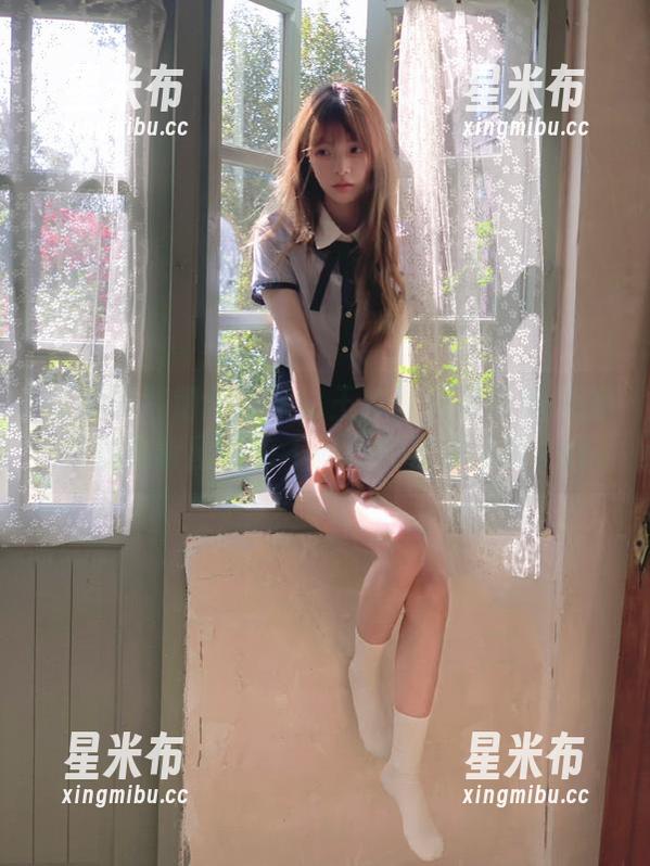 尤果网-王瑞儿 尤果网 - 清新脱俗!王瑞儿棉袜写真原图与创意套图带来不一样的视觉体验.txt