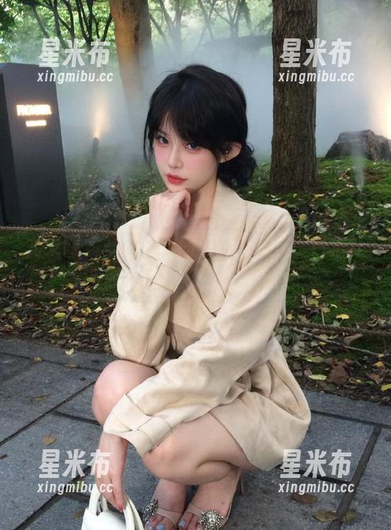 尤果网 - 高清肉丝图包全新发布，研依让你爱上摄影的魔力.txt