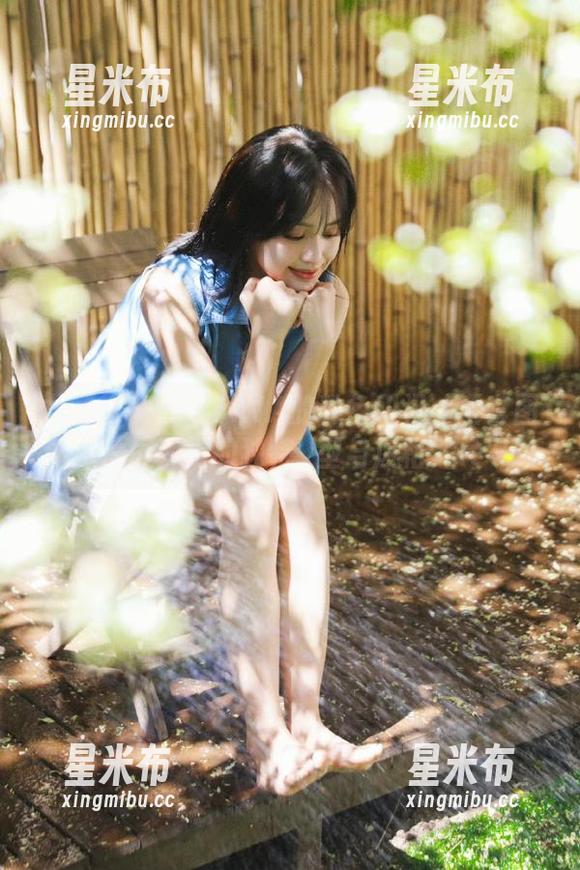 尤蜜荟 - 娜娜TINA的粉色印记：全套图片展现她的独特髮型与风格.txt
