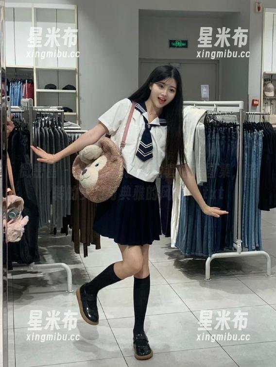 微密圈 - 徐珺大哥独家全套旗袍图集，流转的岁月与典雅的风情！.txt