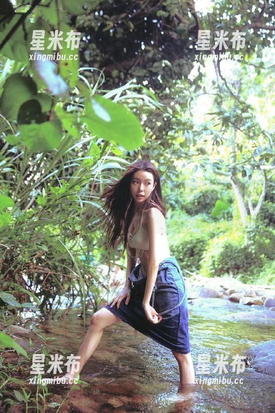 徐莉芝Booty 微密圈 - 徐莉芝Booty蓝色妖姬主题高清作品集:捕捉瞬间的绝美与幻彩.txt