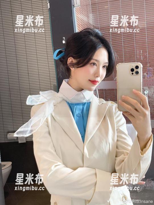 抖娘利世 最新写真作品揭晓,抖娘利世清纯形象展现青春的无限可能.txt