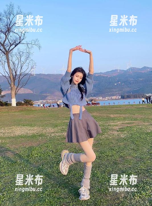 抱走莫子x吉他妹妹：原图壁纸带你走进她的音乐世界.txt