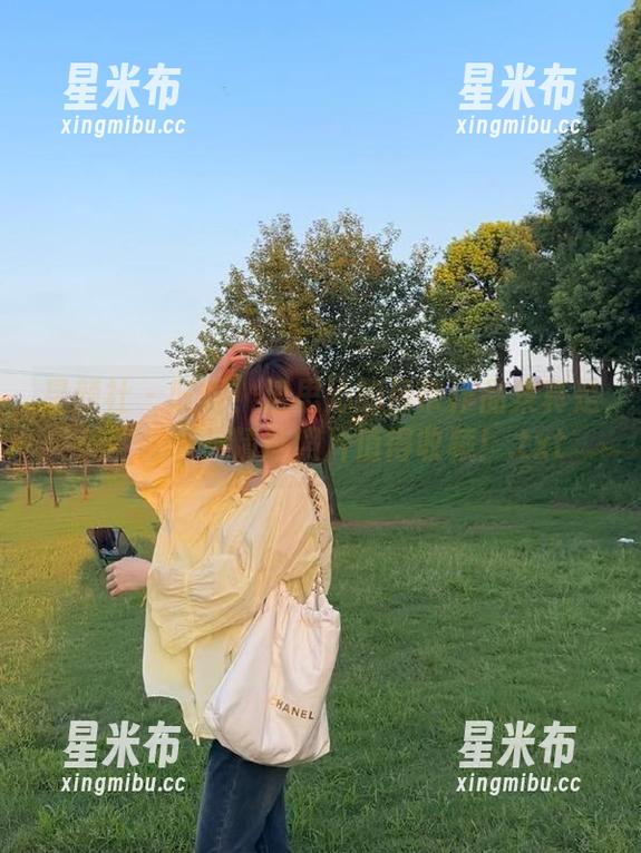 星颜社-潘思沁 星颜社 - 哎呀!潘思沁的吊带作品集真是美得惊人,精选照片值得收藏!.txt